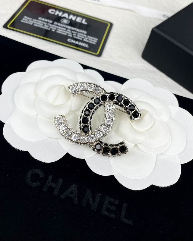 Chanel Brooch 1lyx29 (6)
